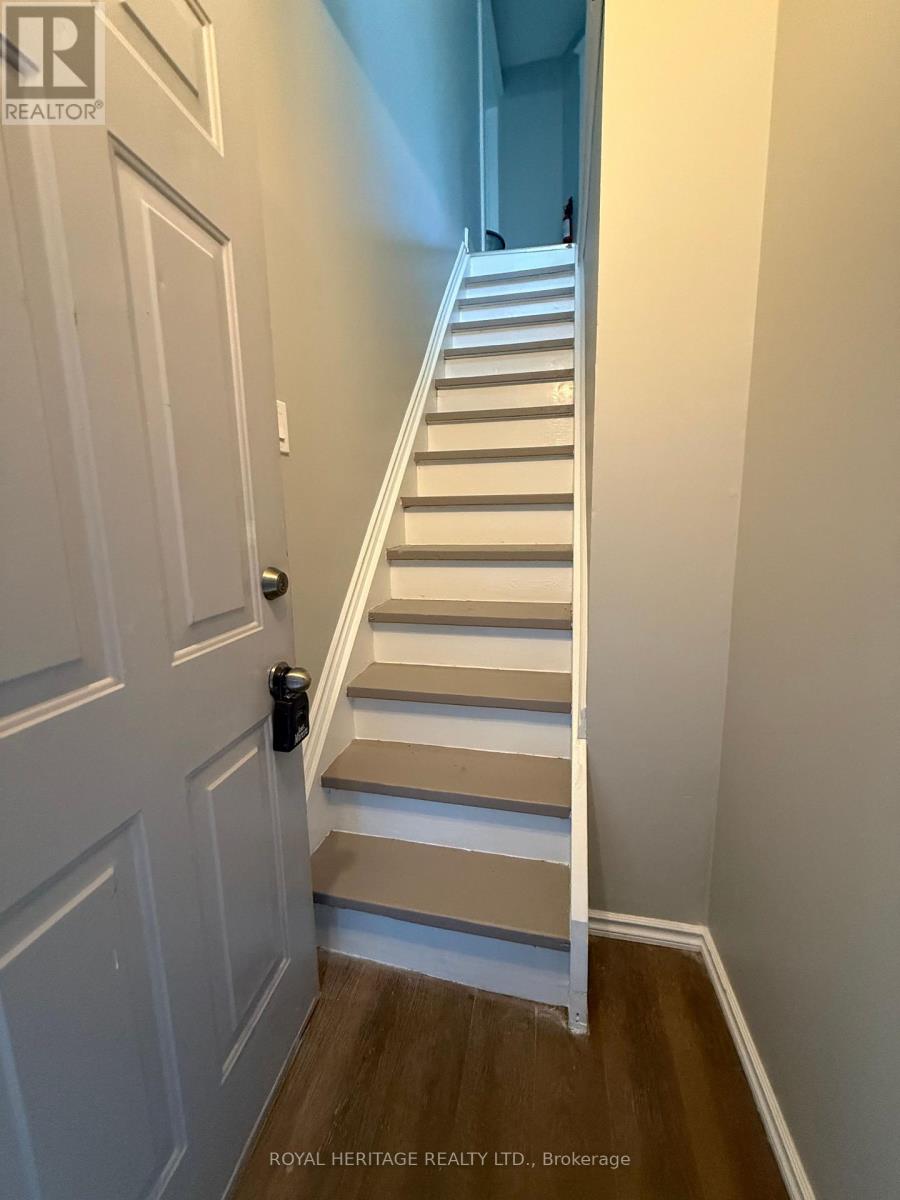 1 - 264 Jarvis Street, Oshawa, Ontario  L1G 5K9 - Photo 10 - E13442330