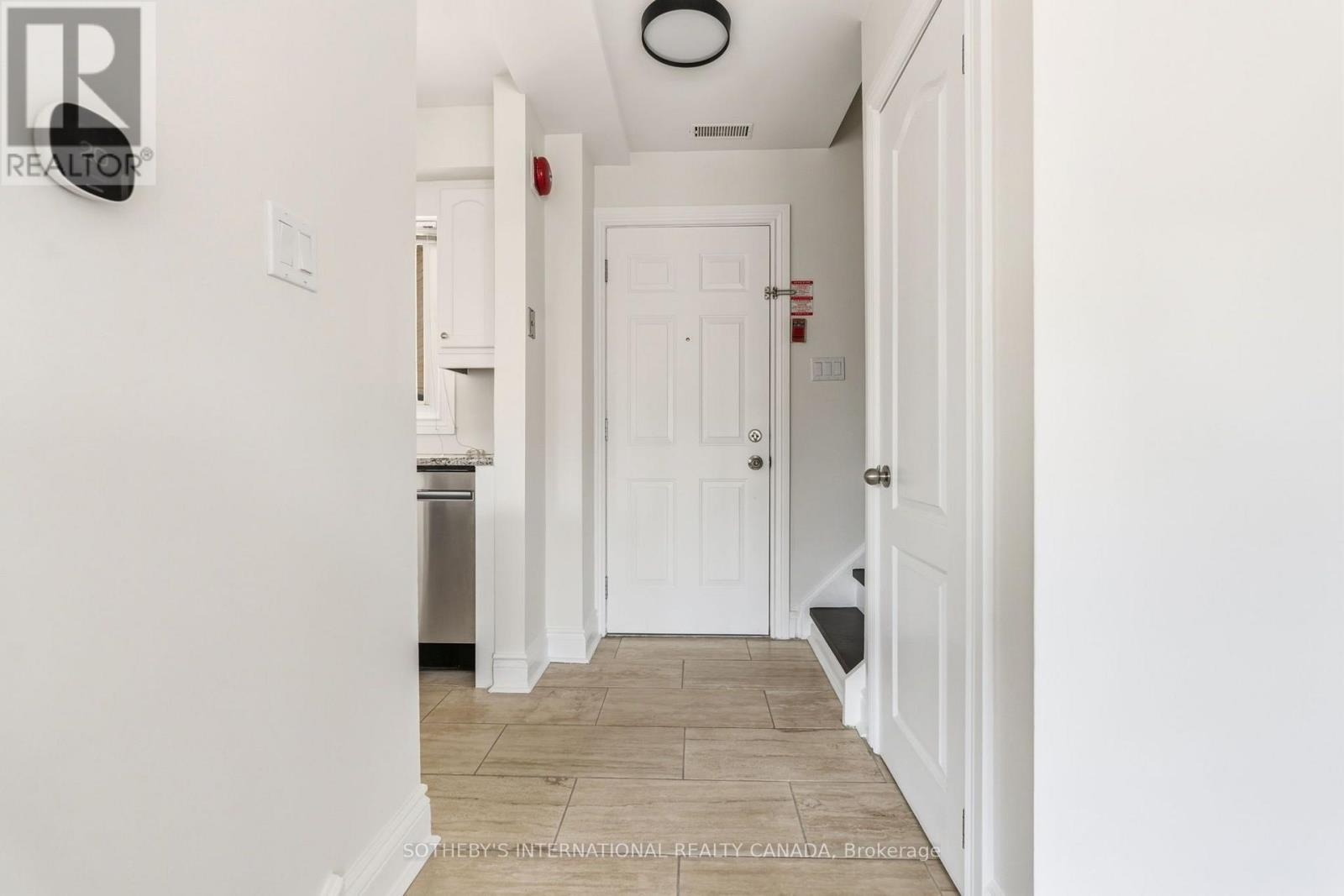 210 - 101 Hammersmith Avenue, Toronto, Ontario  M4E 2W3 - Photo 16 - E13570250