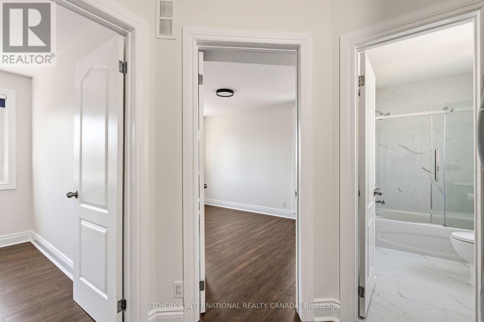 210 - 101 Hammersmith Avenue, Toronto, Ontario  M4E 2W3 - Photo 19 - E13570250
