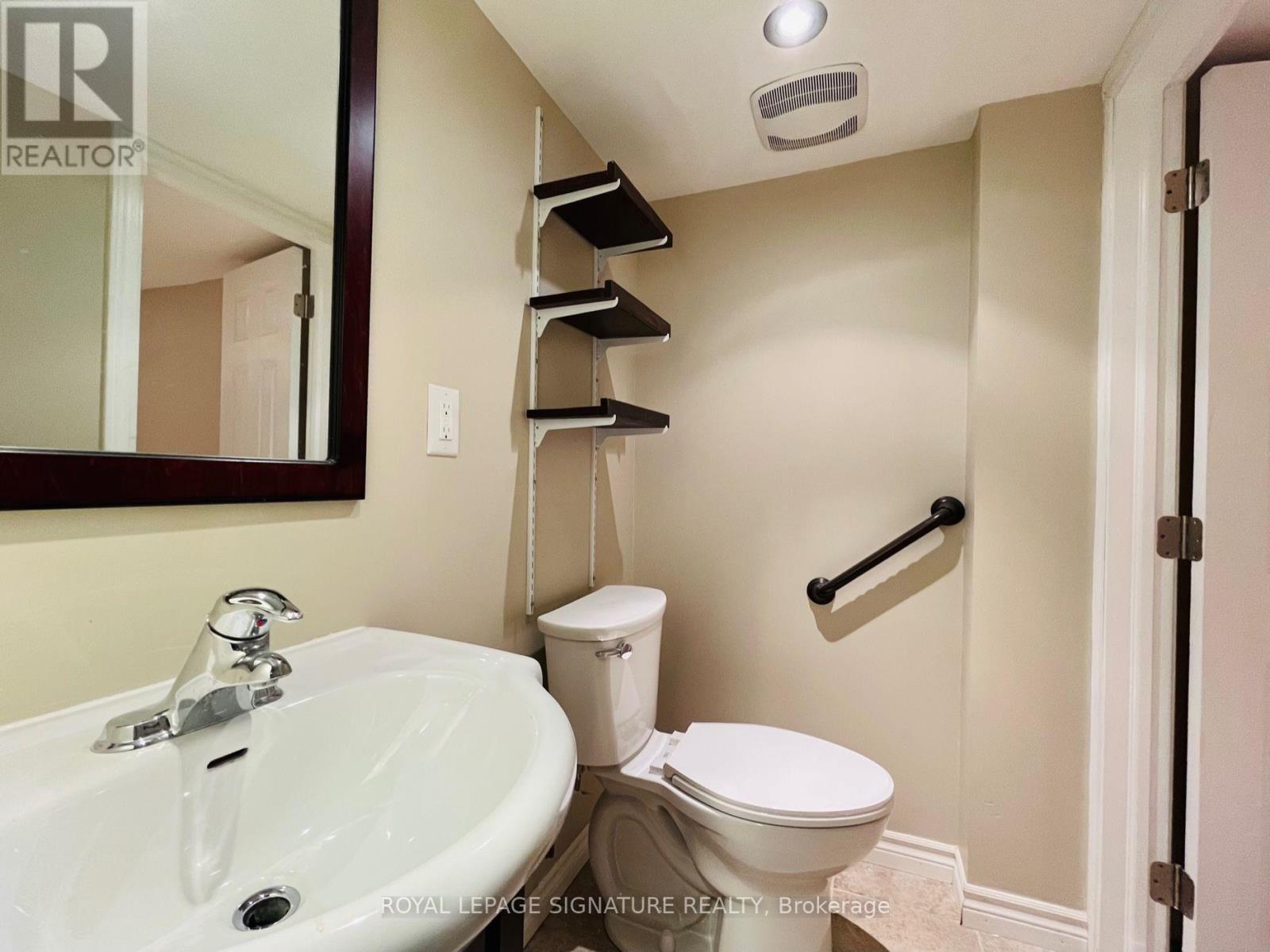 Lower - 445 Donlands Avenue, Toronto, Ontario  M4J 3S4 - Photo 5 - E13606244