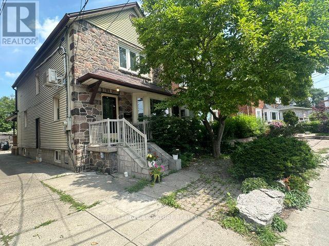 Lower - 445 Donlands Avenue, Toronto, Ontario  M4J 3S4 - Photo 13 - E13606244