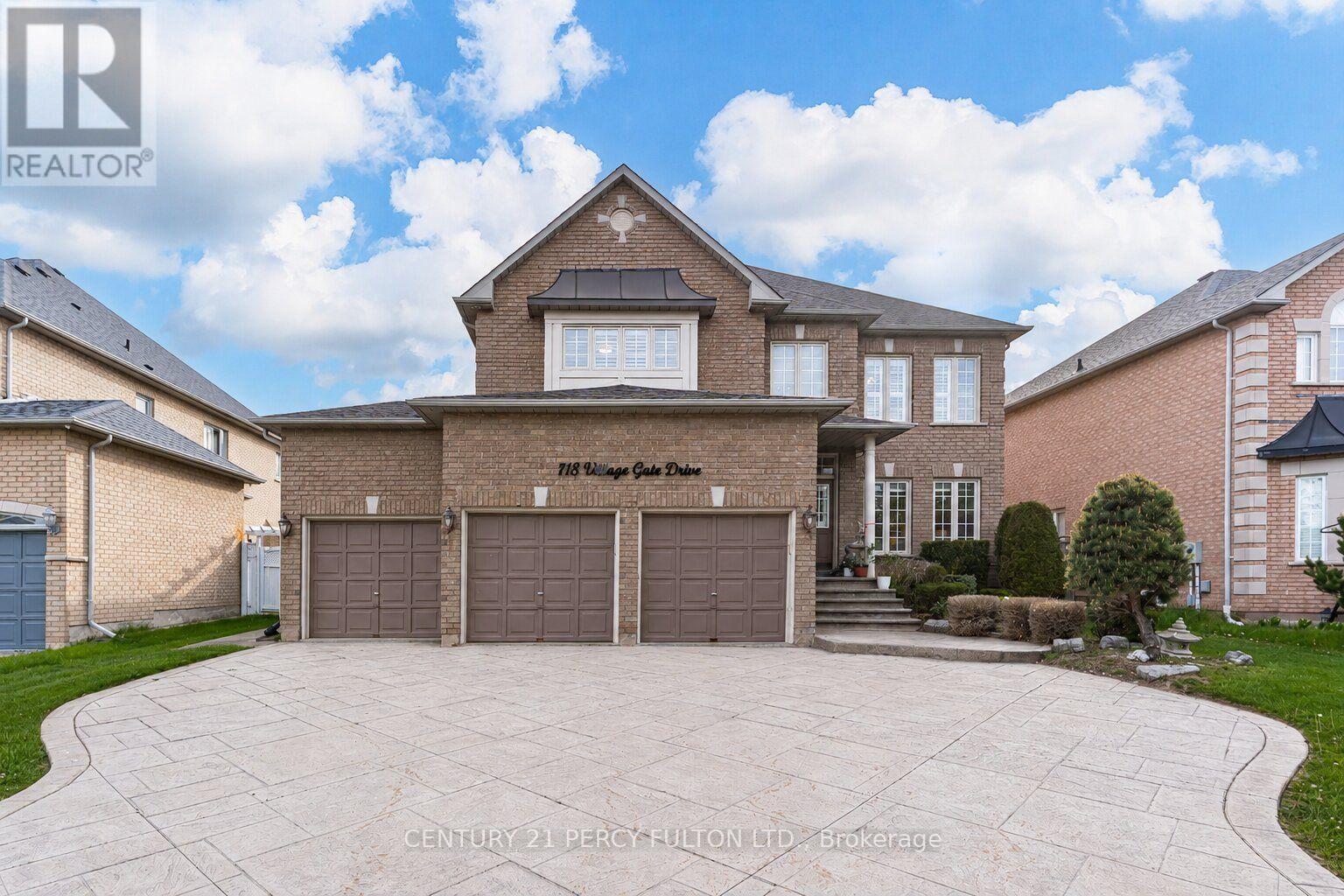 118 VILLAGE GATE DRIVE, Markham, Ontario