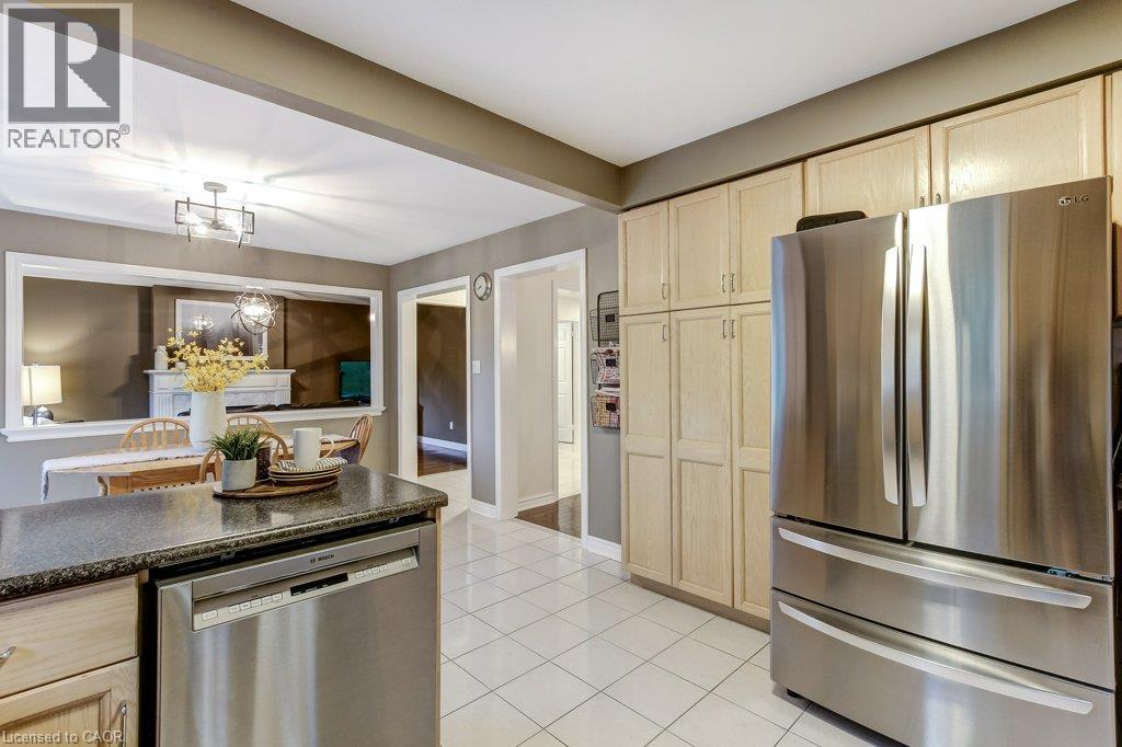2527 Andover Road, Oakville, Ontario  L6H 6C3 - Photo 15 - 40854458