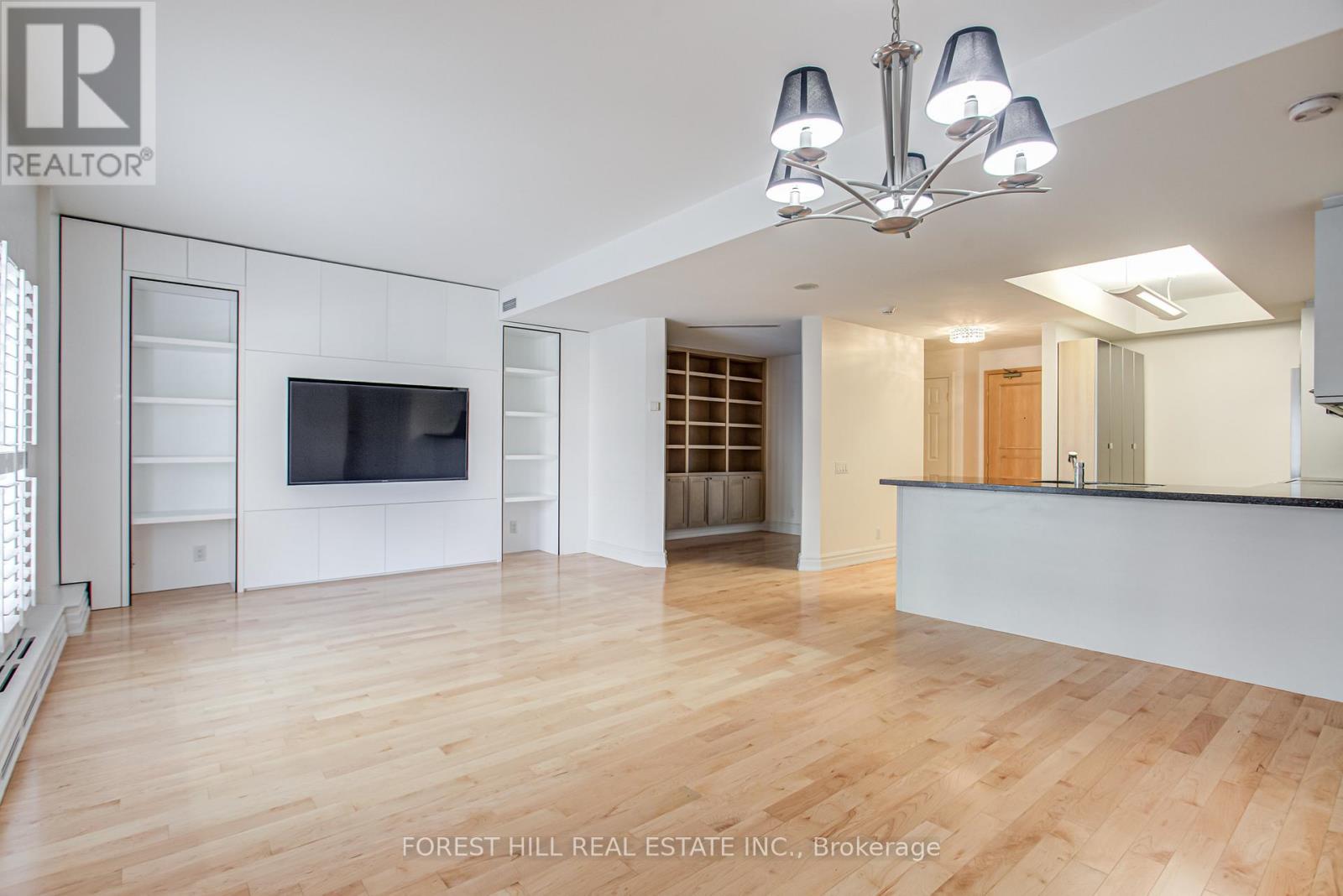 201 - 38 Avenue Road, Toronto, Ontario  M5R 2G2 - Photo 10 - C13657404