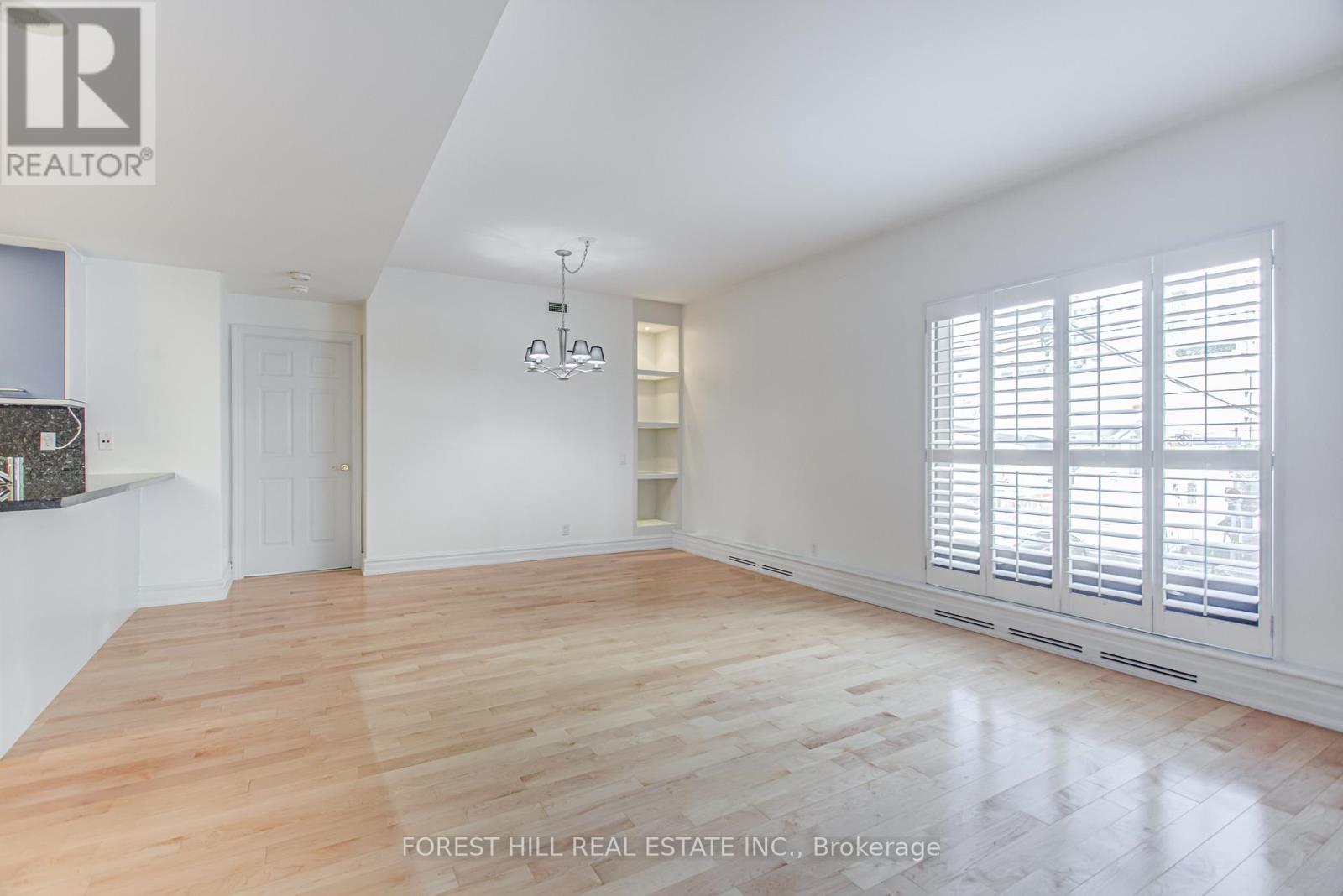 201 - 38 Avenue Road, Toronto, Ontario  M5R 2G2 - Photo 12 - C13657404