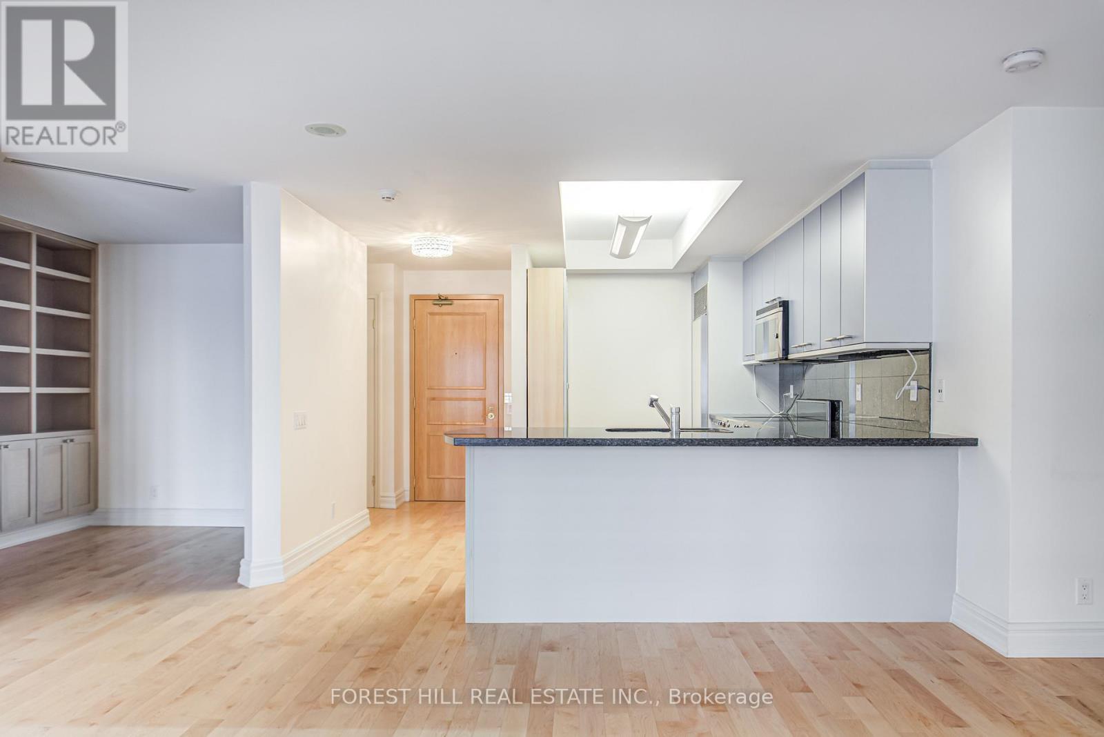 201 - 38 Avenue Road, Toronto, Ontario  M5R 2G2 - Photo 15 - C13657404