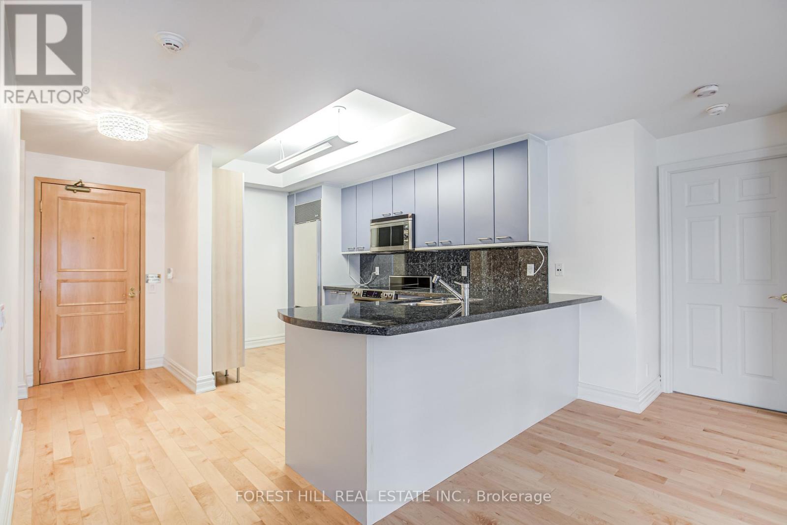 201 - 38 Avenue Road, Toronto, Ontario  M5R 2G2 - Photo 16 - C13657404