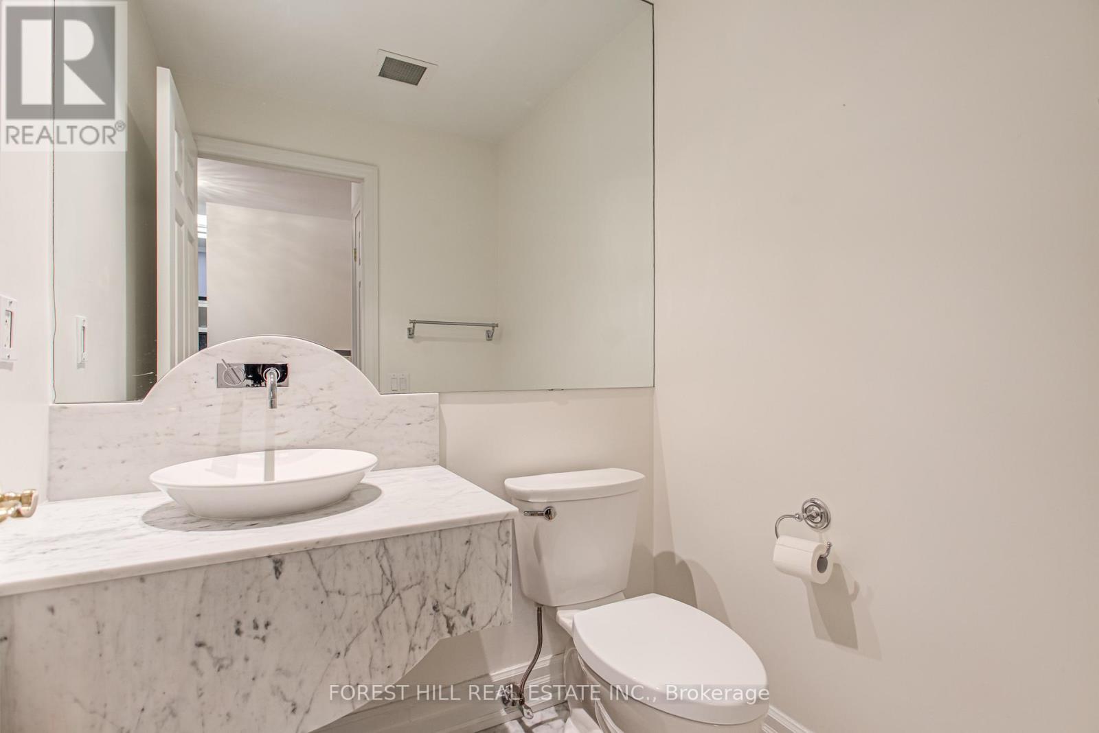 201 - 38 Avenue Road, Toronto, Ontario  M5R 2G2 - Photo 23 - C13657404