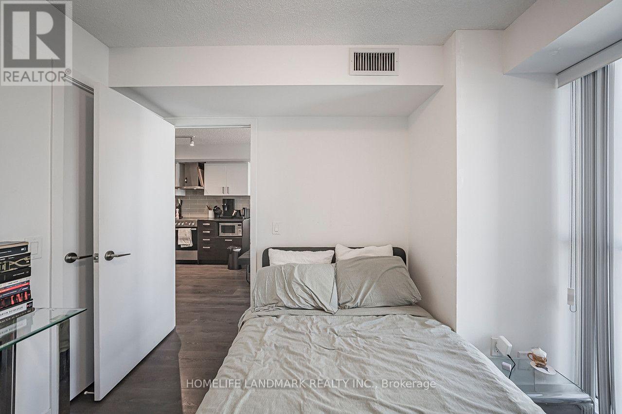 1206 - 125 Redpath Avenue, Toronto, Ontario  M4S 0B5 - Photo 23 - C13657436