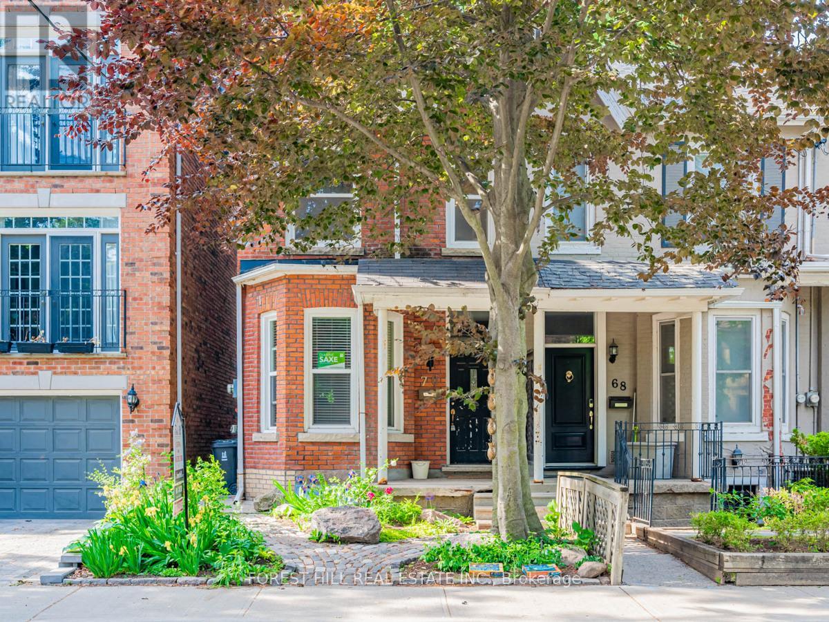 Upper - 70 Macpherson Avenue, Toronto, Ontario  M5R 1W8 - Photo 2 - C13657448