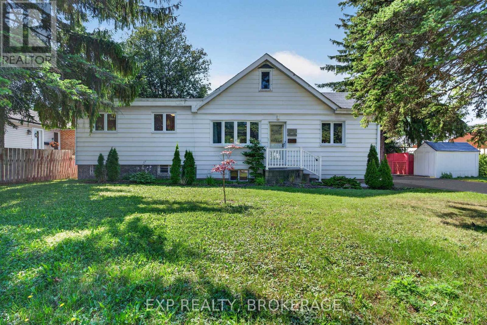 646 Portsmouth Avenue, Kingston, Ontario  K7M 1W3 - Photo 2 - X13657470