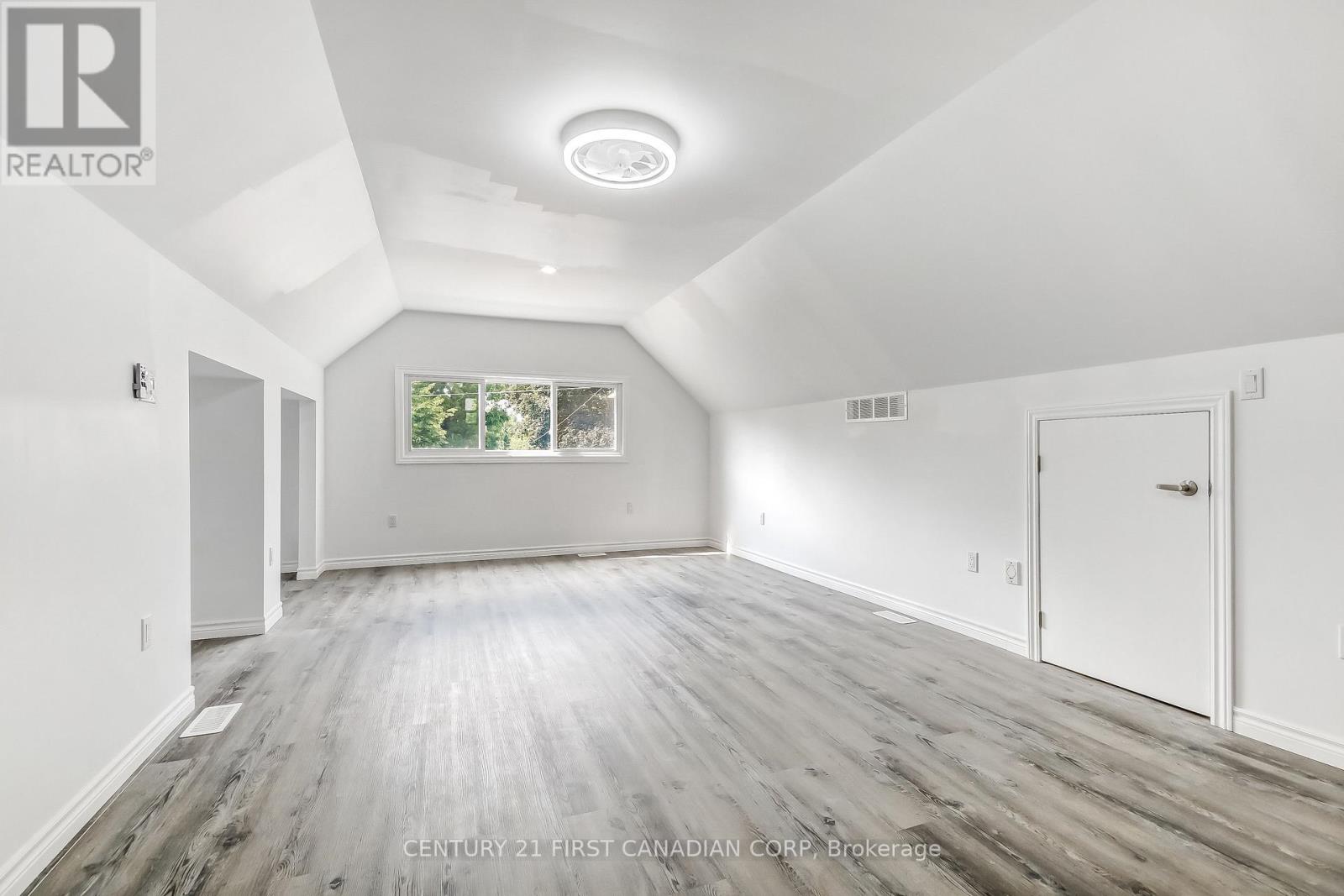 76 Chestnut Street, St. Thomas, Ontario  N5R 2A9 - Photo 14 - X13657464