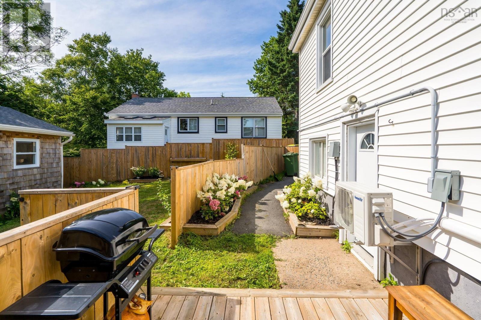 2 Hilltop Drive, Dartmouth, Nova Scotia  B2Y 3T1 - Photo 26 - 202620146