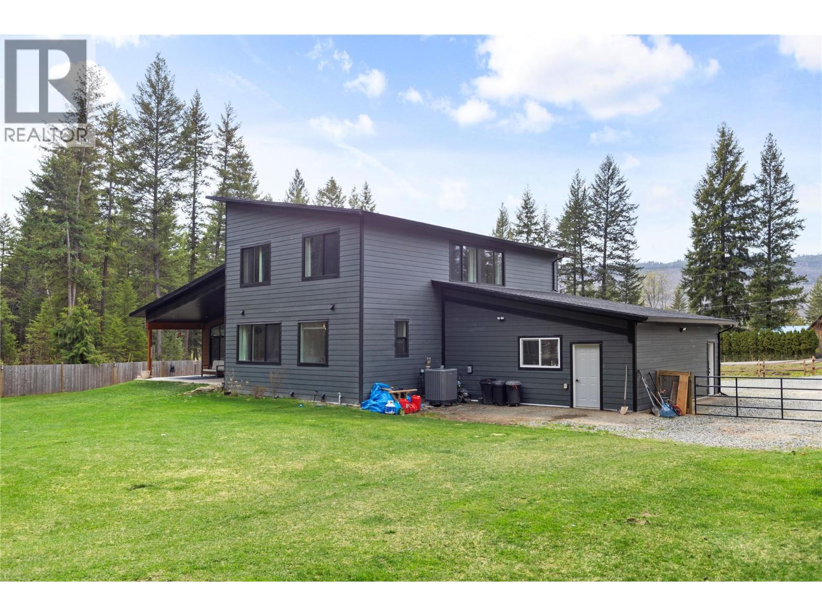 4472 Power Road, Barriere, British Columbia  V0E 1E0 - Photo 32 - 10385720