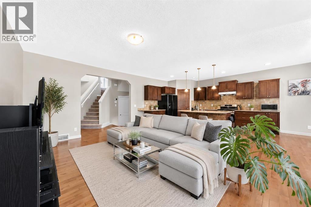 182 Cranfield Manor SE, Calgary, Alberta  T3M 1K7 - Photo 8 - A2334150