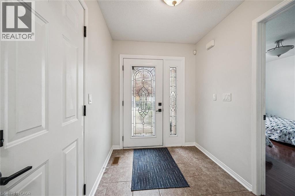 44 Mcnichol Drive, Cambridge, Ontario N1P 1C9 - Photo 8 - 40836638