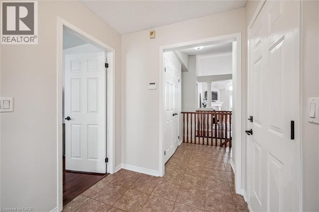 44 Mcnichol Drive, Cambridge, Ontario N1P 1C9 - Photo 9 - 40836638