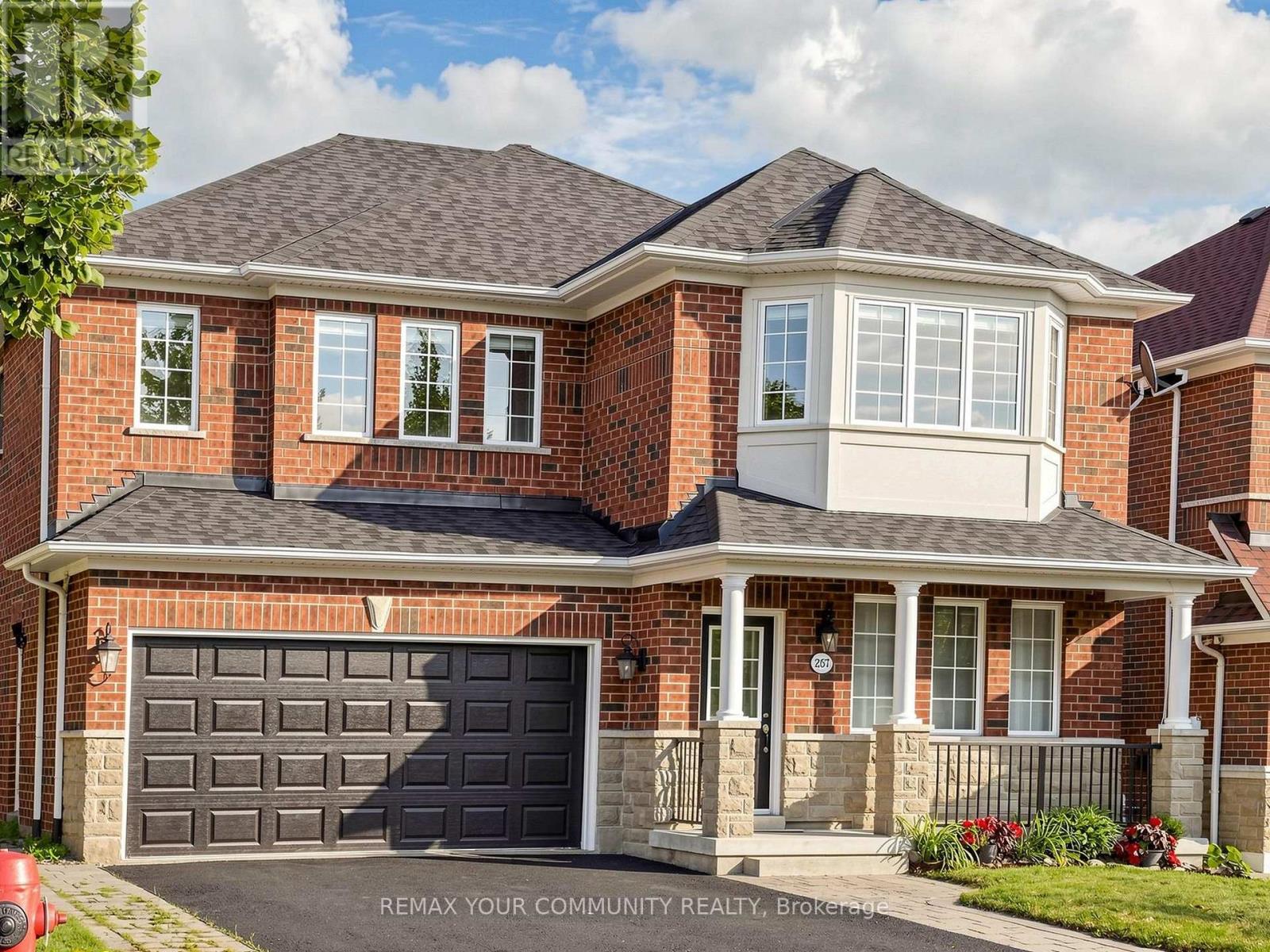 267 BILBROUGH STREET, Aurora, Ontario