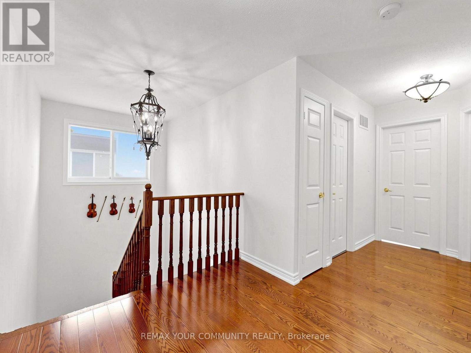 267 Bilbrough Street, Aurora, Ontario  L4G 7X6 - Photo 22 - N13657368