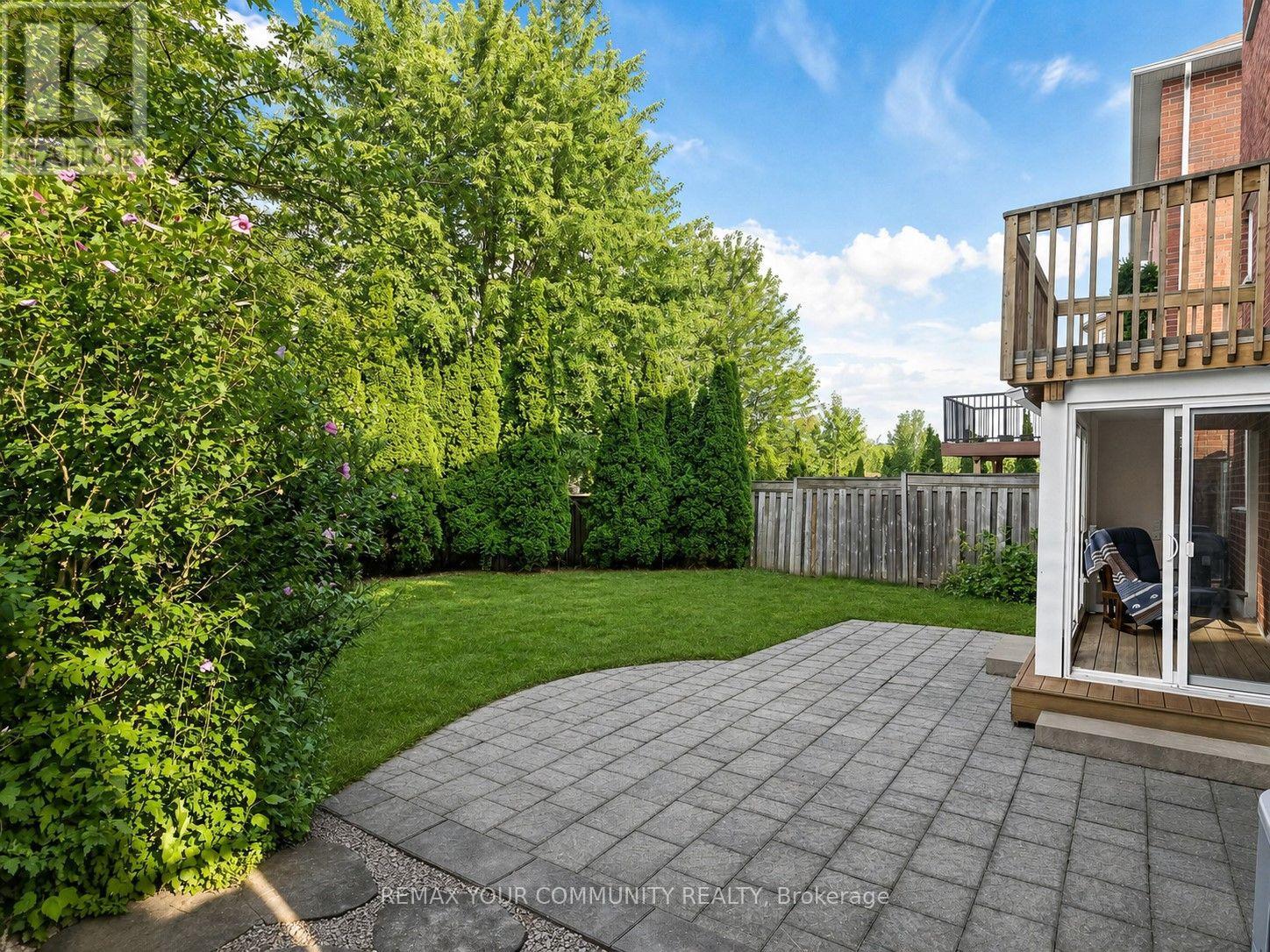 267 Bilbrough Street, Aurora, Ontario  L4G 7X6 - Photo 47 - N13657368