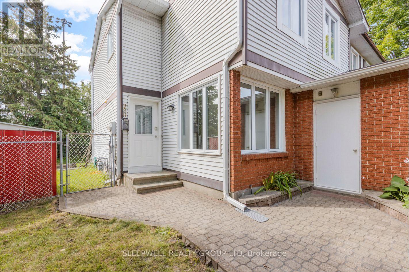 280 Pintail Terrace, Ottawa, Ontario  K1E 2A1 - Photo 4 - X13657458