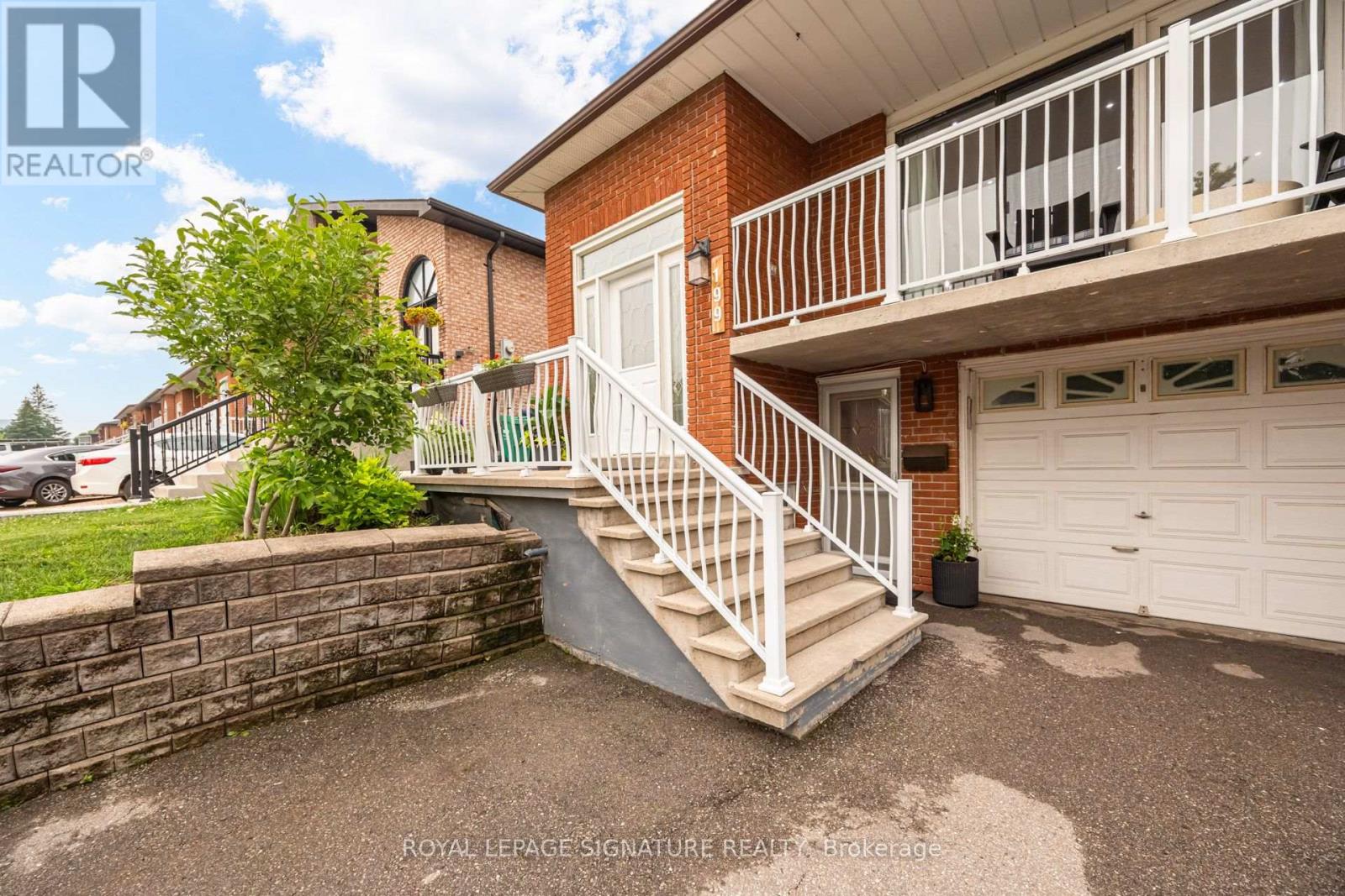 199 CHALFIELD LANE, Mississauga, Ontario