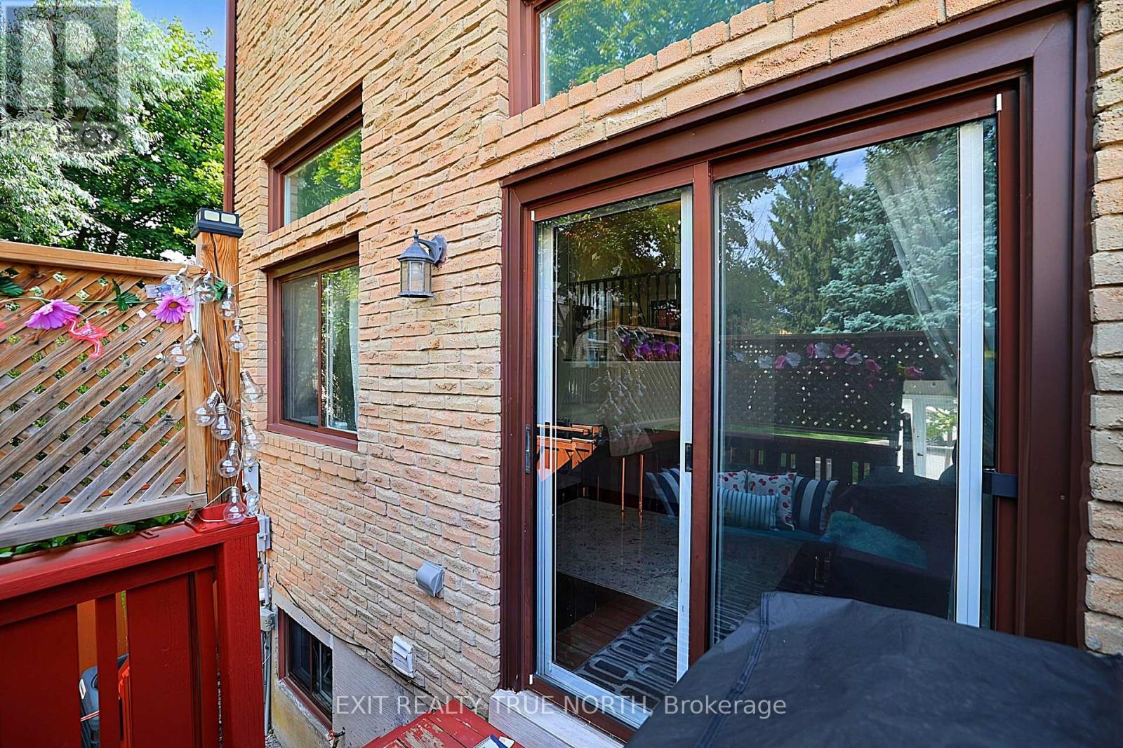 73 Collins Crescent, Brampton, Ontario  L6V 3N1 - Photo 36 - W13657344