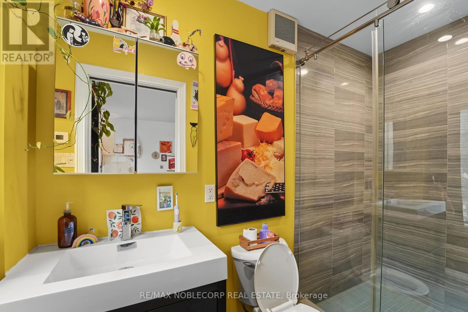 1035 Dovercourt Road, Toronto, Ontario  M6H 2X7 - Photo 21 - W13657350