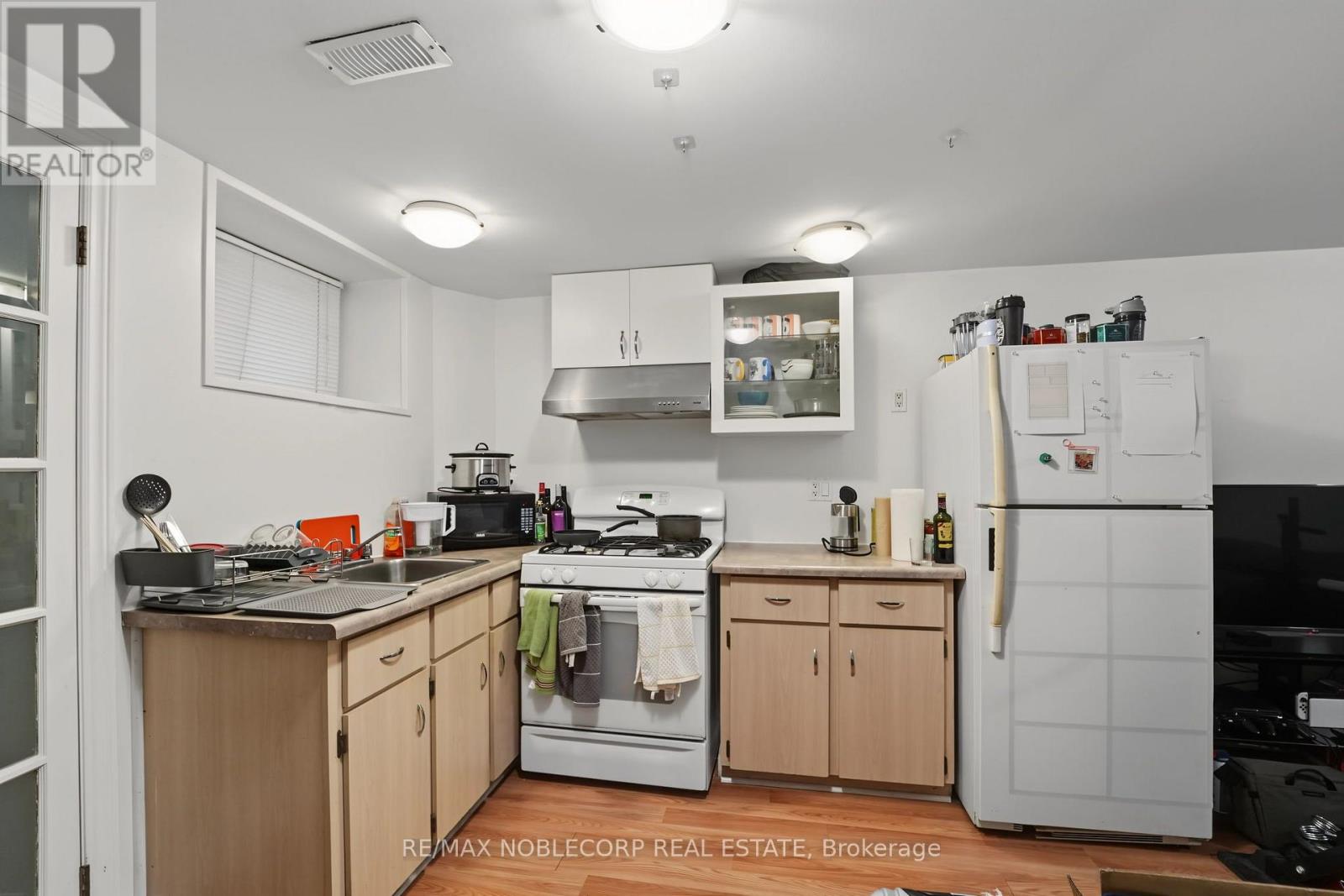 1035 Dovercourt Road, Toronto, Ontario  M6H 2X7 - Photo 36 - W13657350