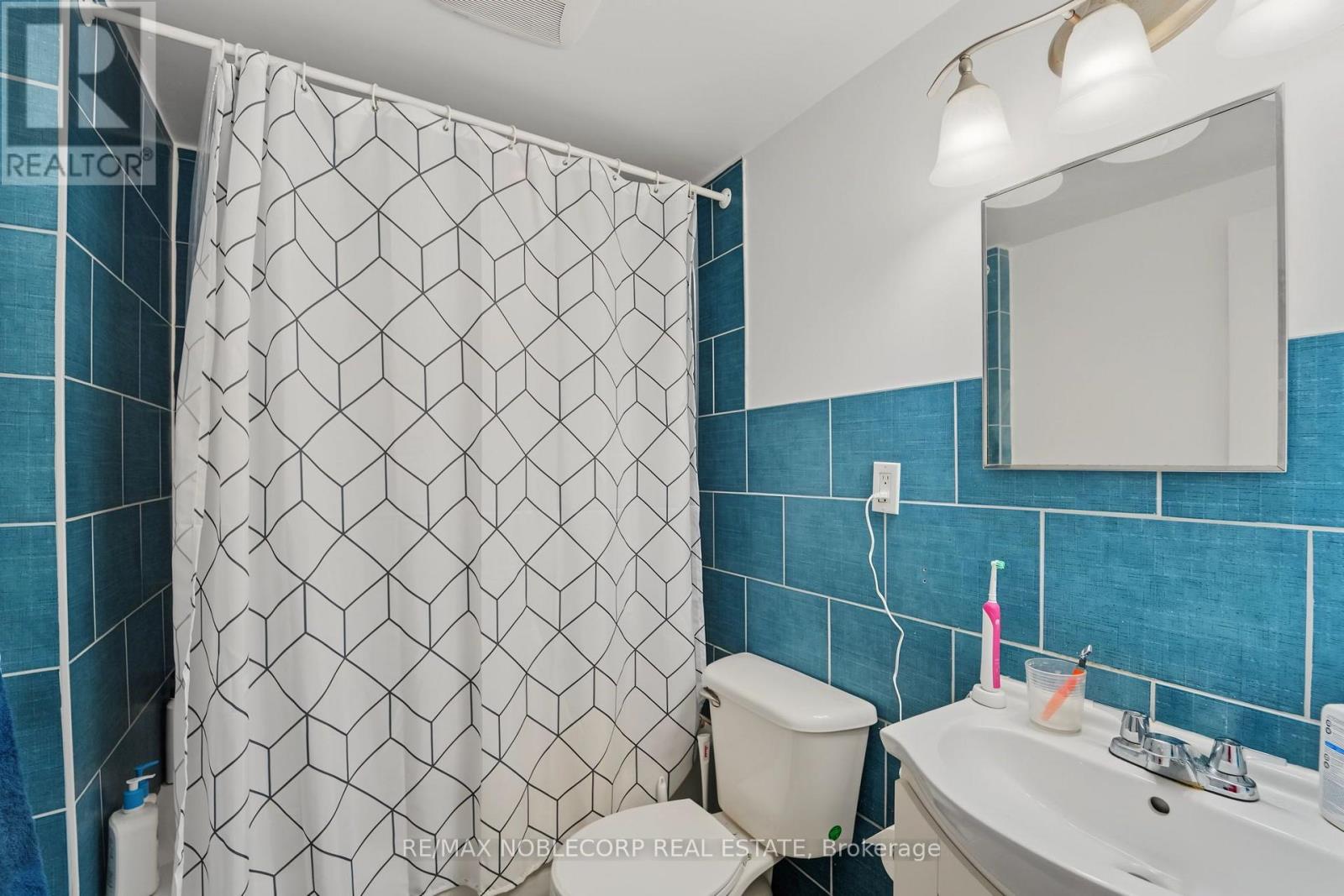 1035 Dovercourt Road, Toronto, Ontario  M6H 2X7 - Photo 40 - W13657350