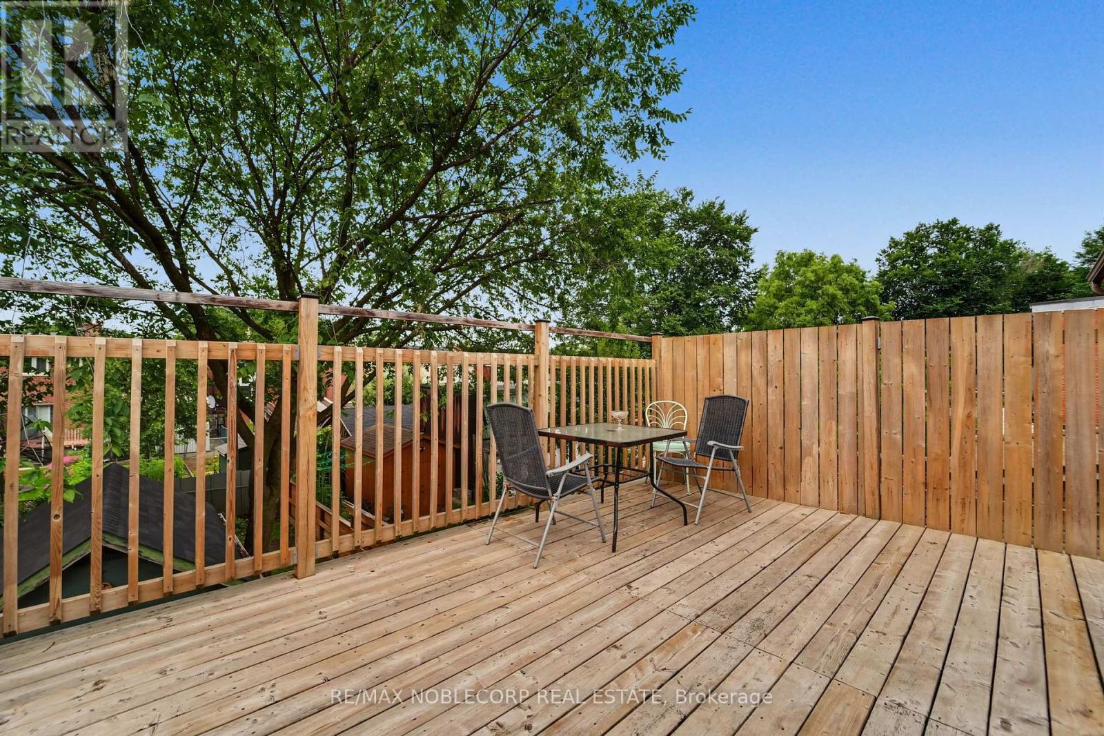 1035 Dovercourt Road, Toronto, Ontario  M6H 2X7 - Photo 8 - W13657350