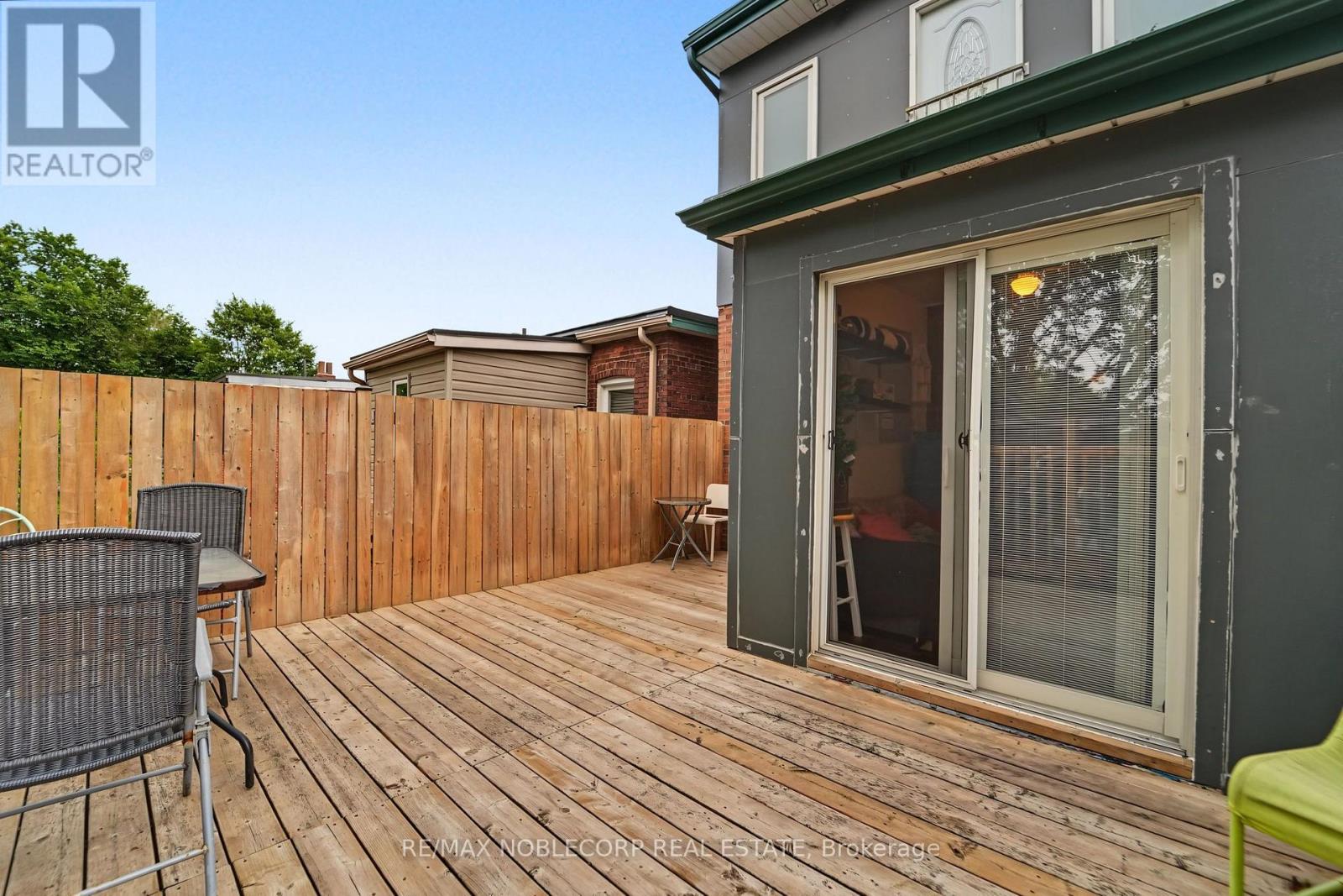 1035 Dovercourt Road, Toronto, Ontario  M6H 2X7 - Photo 9 - W13657350