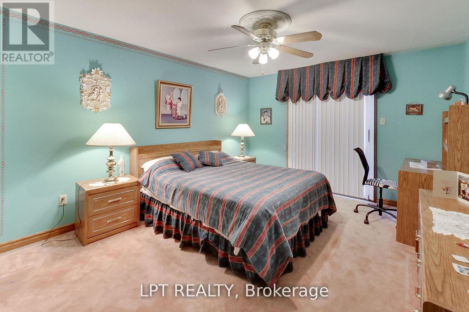 6 Fenton Way, Brampton, Ontario  L6P 0P5 - Photo 40 - W13657402