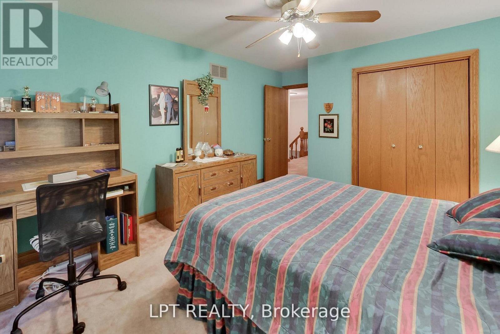 6 Fenton Way, Brampton, Ontario  L6P 0P5 - Photo 41 - W13657402