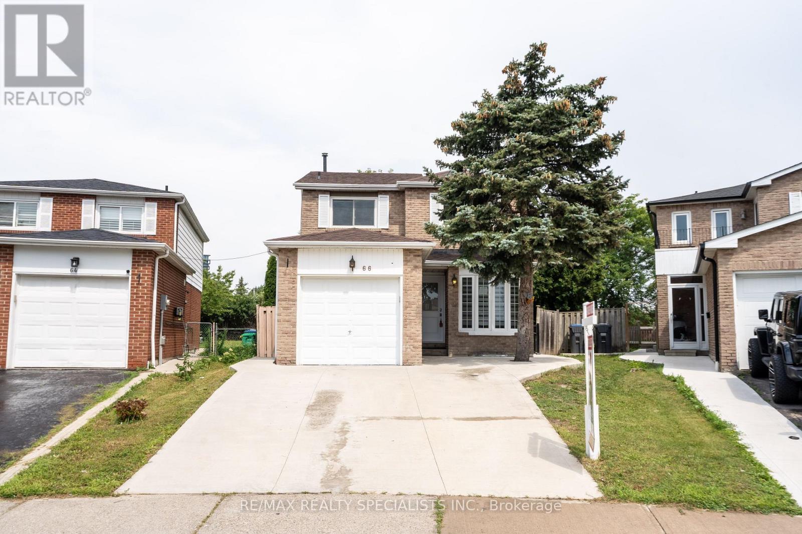 66 BANTING CRESCENT, Brampton, Ontario