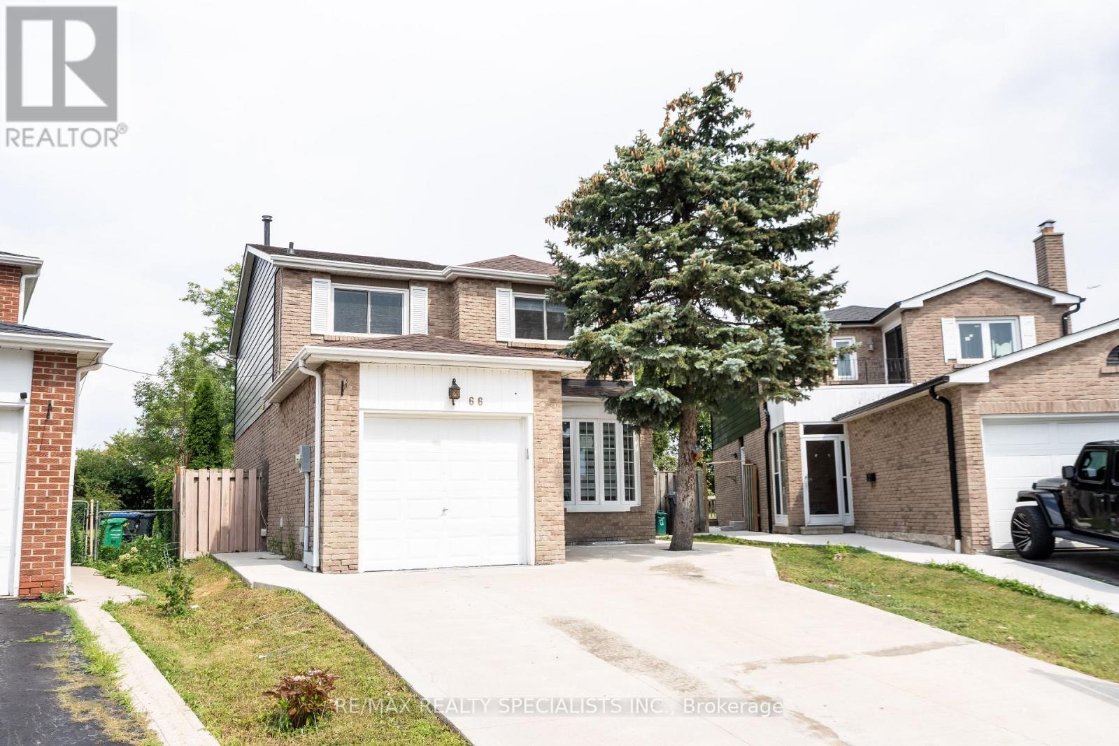 66 Banting Crescent, Brampton, Ontario  L6Y 2K9 - Photo 2 - W13657422