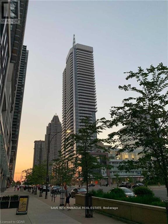 2206 - 4065 CONFEDERATION PARKWAY, Mississauga, Ontario