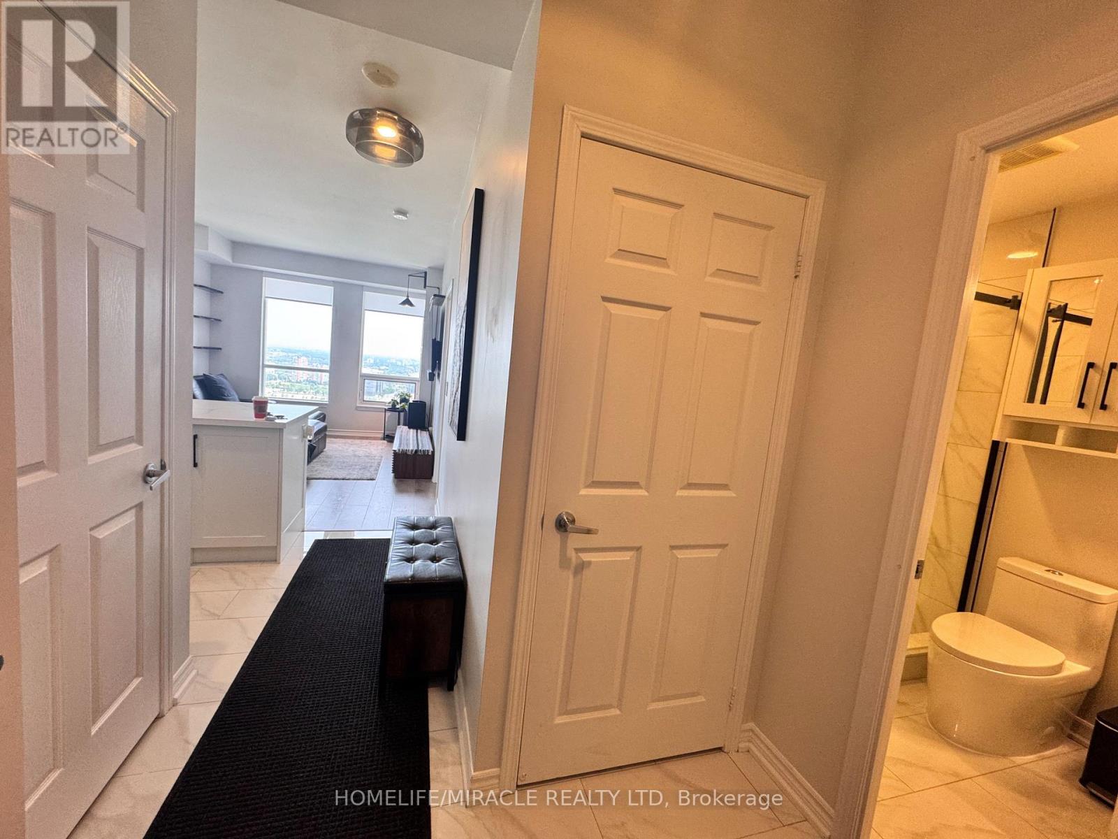 3406 - 388 Prince Of Wales Drive, Mississauga, Ontario  L5B 0A1 - Photo 4 - W13657484