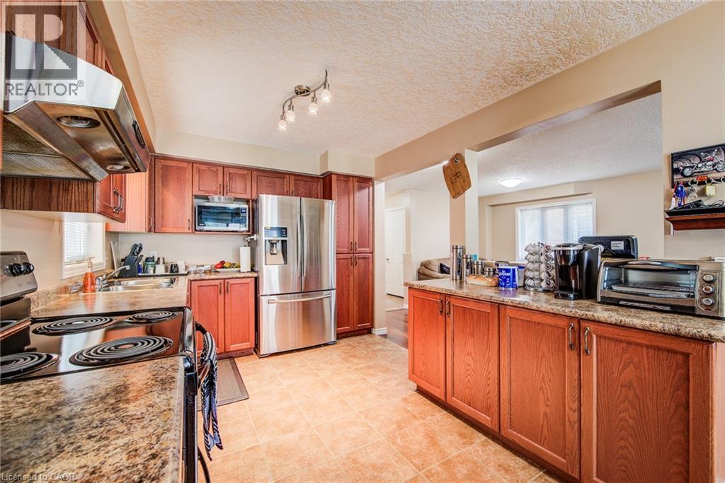 124 Udvari Crescent, Kitchener, Ontario  N2N 3P6 - Photo 11 - 40854558