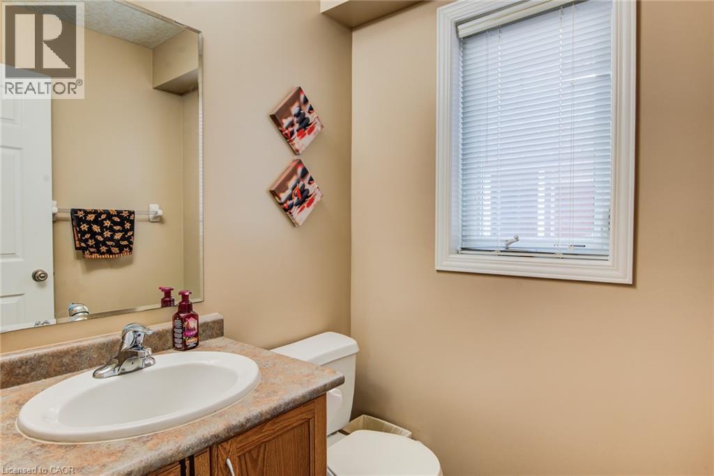 124 Udvari Crescent, Kitchener, Ontario  N2N 3P6 - Photo 14 - 40854558