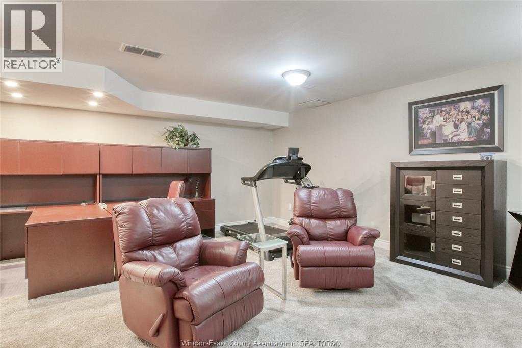 395 Tuscany, Tecumseh, Ontario  N8N 4W6 - Photo 34 - 26019306