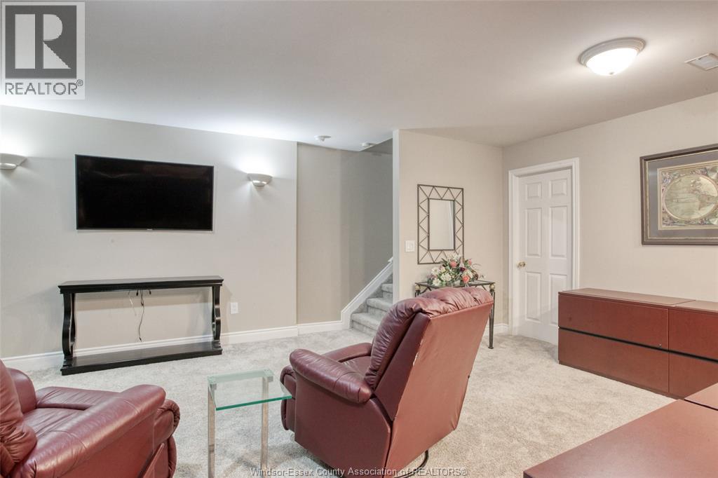 395 Tuscany, Tecumseh, Ontario  N8N 4W6 - Photo 36 - 26019306