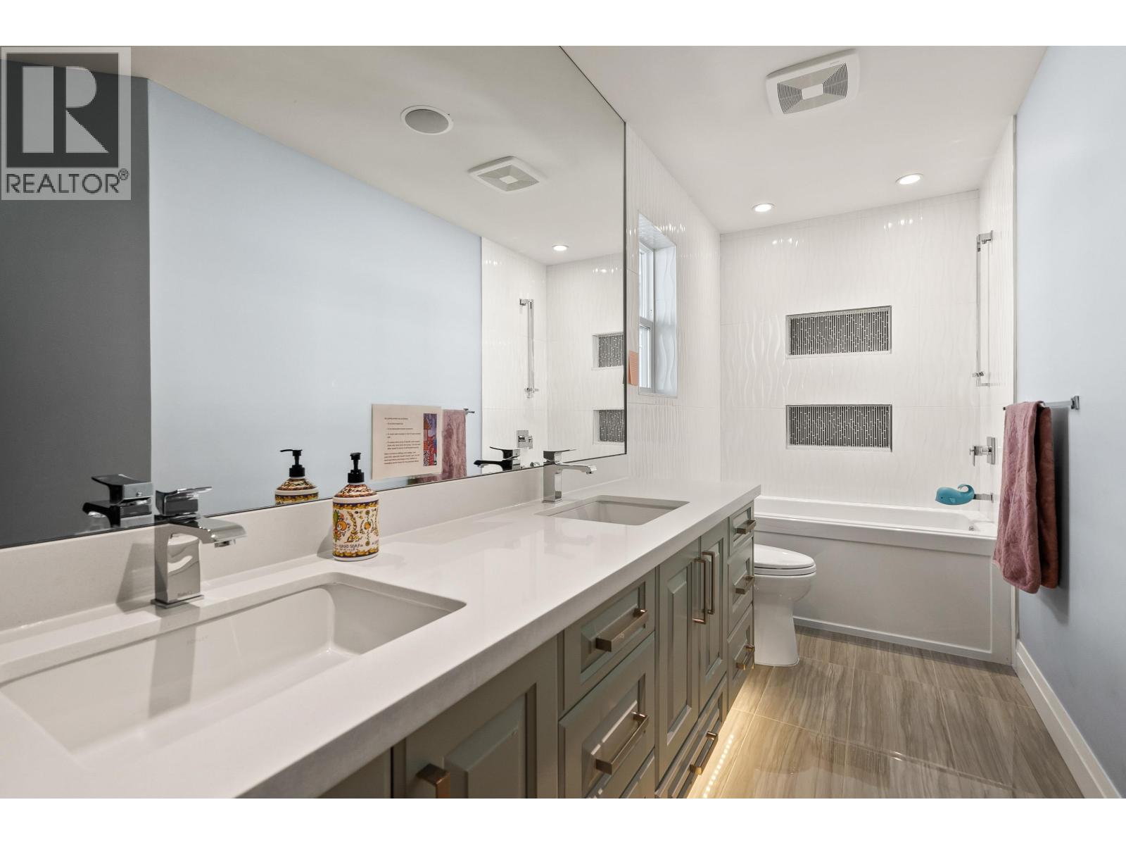1408 Strawline Hill Street, Coquitlam, British Columbia  V3E 0L5 - Photo 21 - R3153706