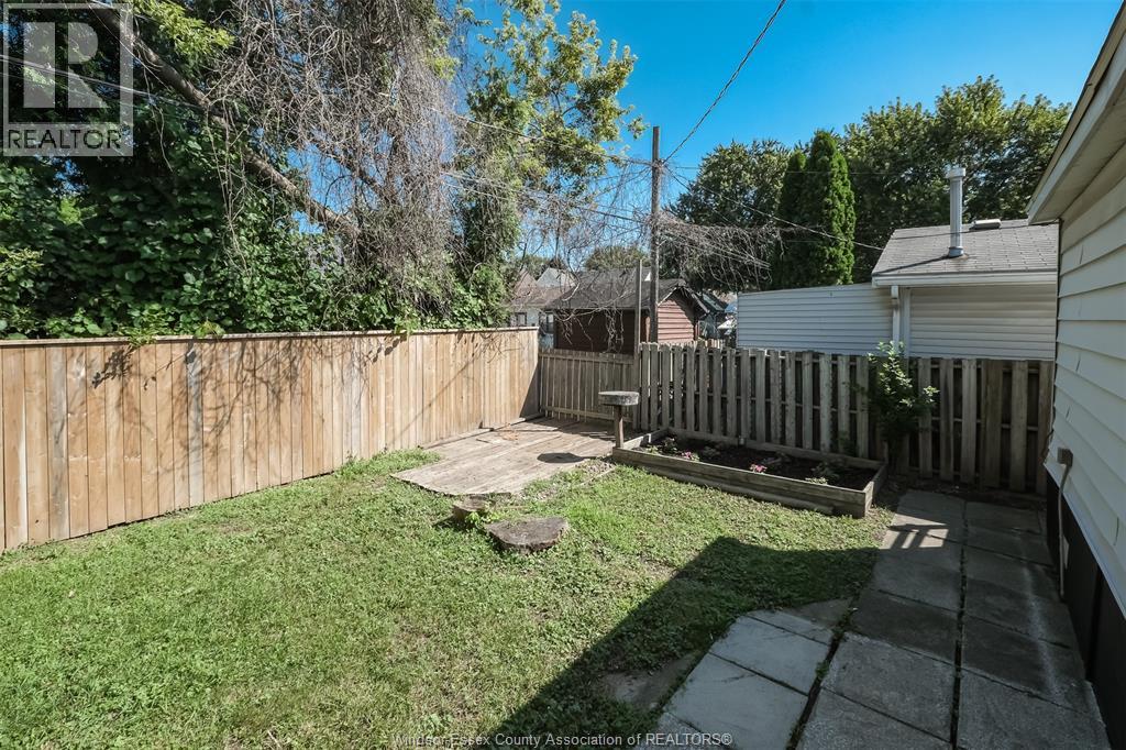 624 Charles, Windsor, Ontario  N8X 3G5 - Photo 15 - 26019307