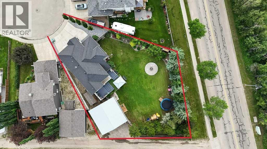 13 Fern Crescent, Sylvan Lake, Alberta  T4S 1Y4 - Photo 3 - A2329956