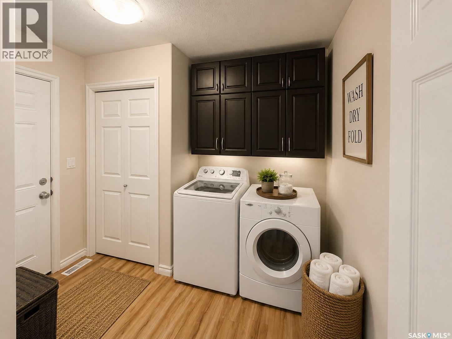 330 Blackstock Cove, Saskatoon, Saskatchewan  S7T 0H3 - Photo 8 - SK045031