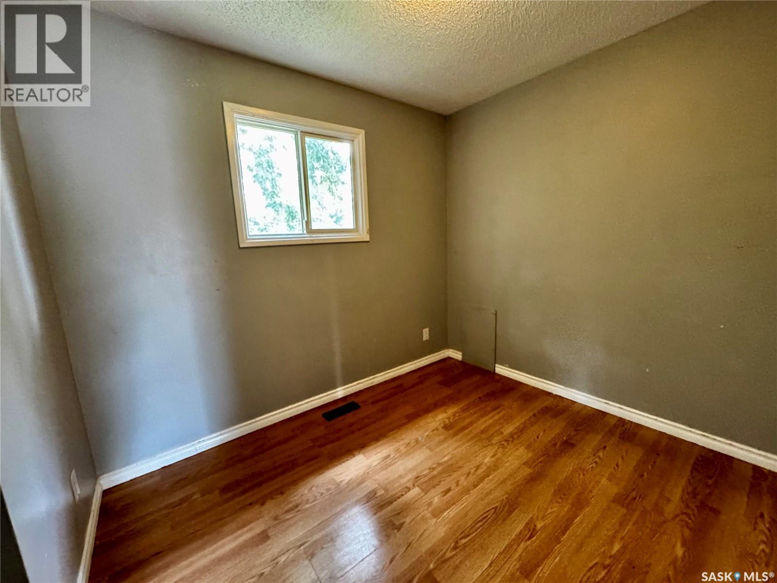 3355 33rd Street W, Saskatoon, Saskatchewan  S7L 4P5 - Photo 8 - SK044951