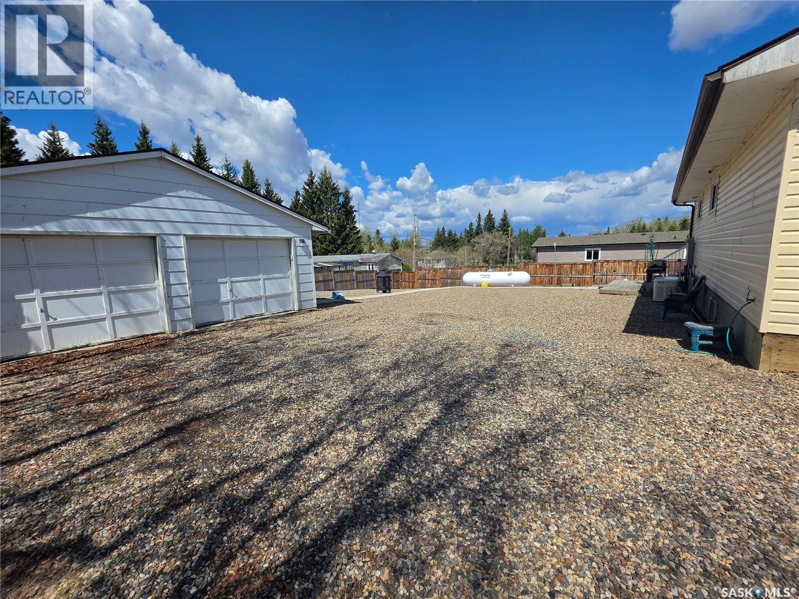 204 1st Avenue S, Dorintosh, Saskatchewan  S0M 0T0 - Photo 14 - SK044914
