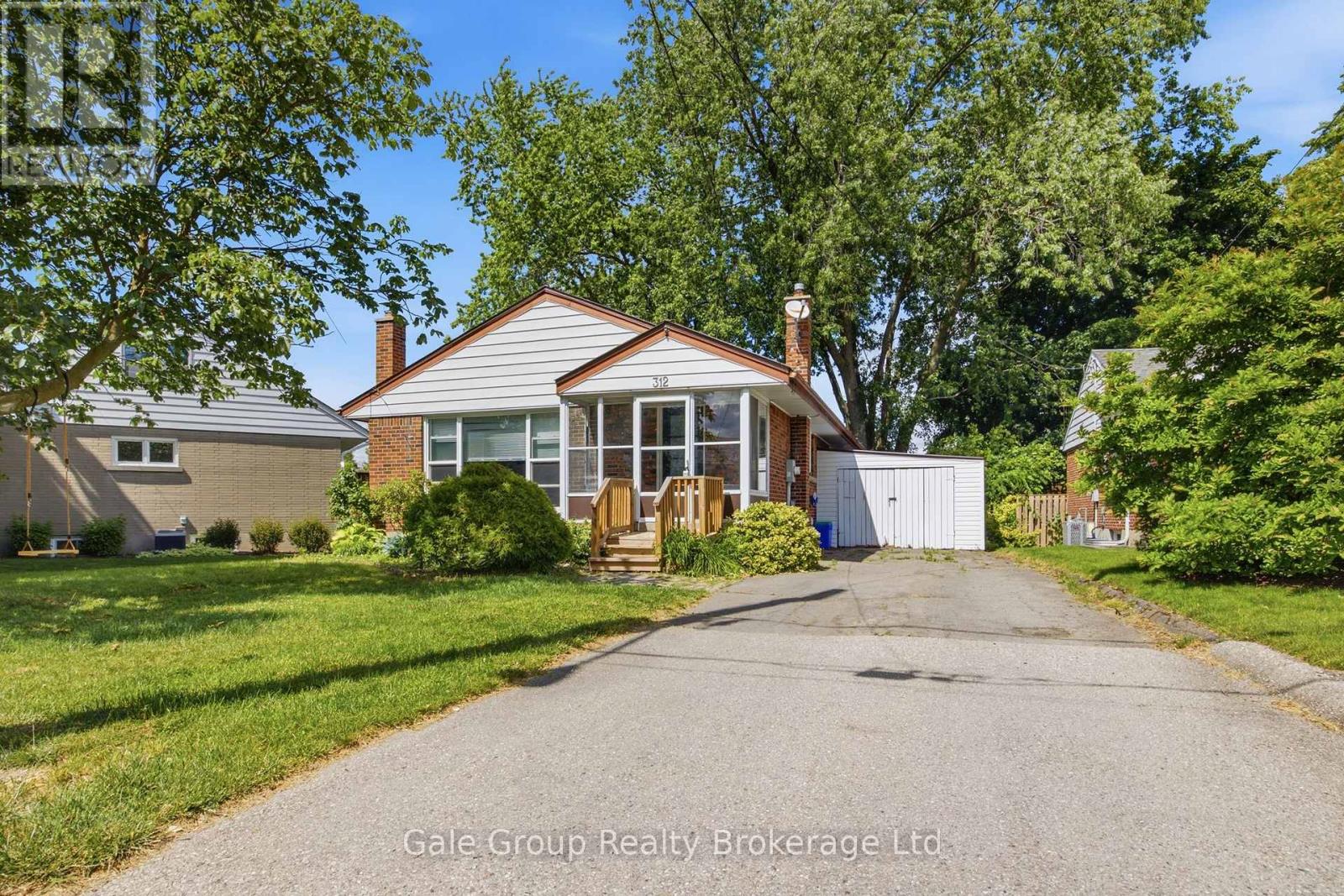 312 Leinster Street, Woodstock, Ontario  N4S 7E7 - Photo 2 - X13592012