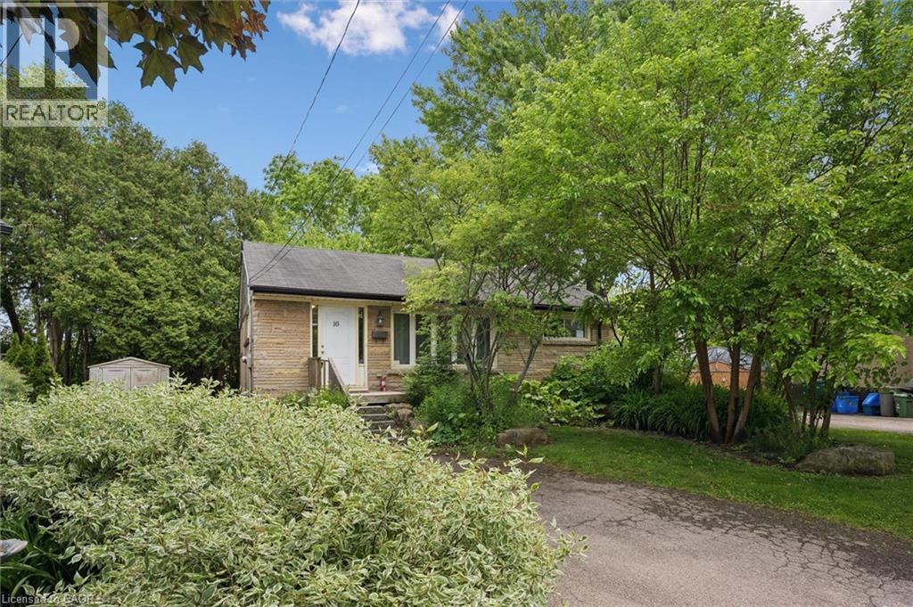 16 Beaucourt Place, Hamilton, Ontario  L8S 2P7 - Photo 2 - 40854626